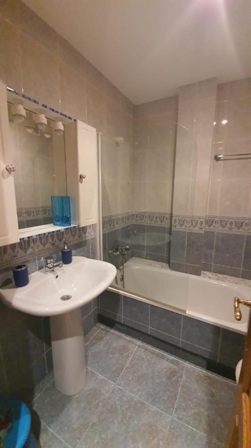 Apartamento O Xardin Ribadeo Exterior photo